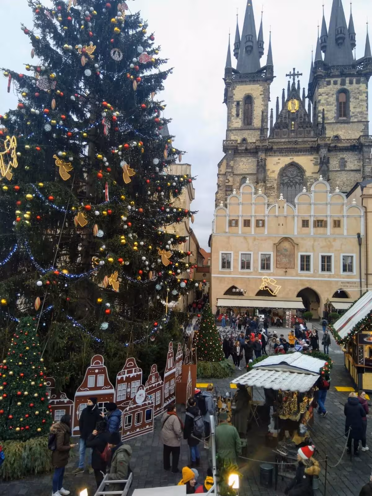 Vánoční trhy na Staroměstském náměstí
